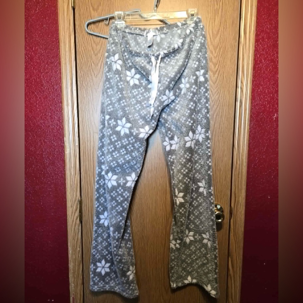 Just Be Gray and White Fleece Pajama Pants